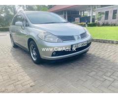 Nissan Tiida Latio - 2005