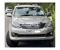 Toyota Fortuner - 2011