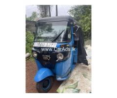 Bajaj RE - 2010