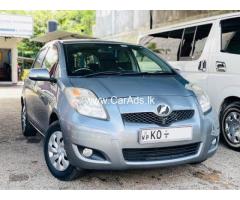 Toyota Vitz SCP90 - 2008