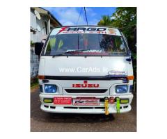Isuzu Fargo - 1999