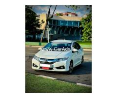 Honda Grace 2015