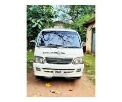 Toyota Dolphin Short Model 103 Super GL 1996