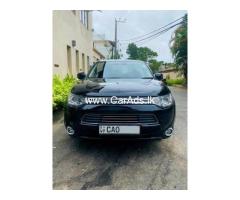 Outlander PHEV - 2014