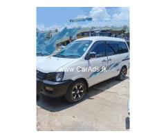 Toyota Noah - 2000