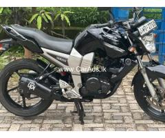 YMAHA FZ V1Fazer - 2011