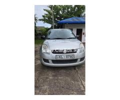 Suzuki Swift - 2012