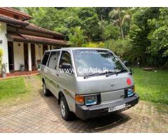 Nissan Vanette - 1990