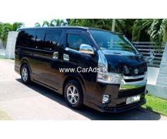 TOYOTA HIACE KDH 200