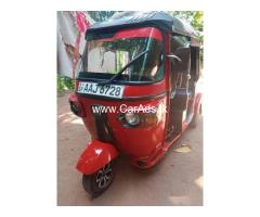Bajaj RE - 2015