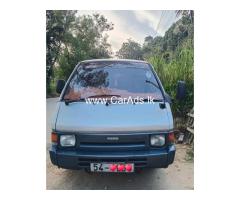 Nissan Vennete  - 1989