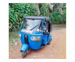 Bajaj RE - 2013