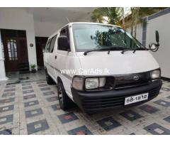 Toyota Towns CR27 Lotto - 1997