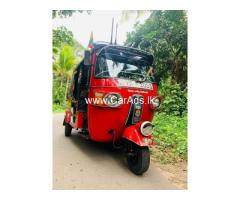 Bajaj RE - 2015