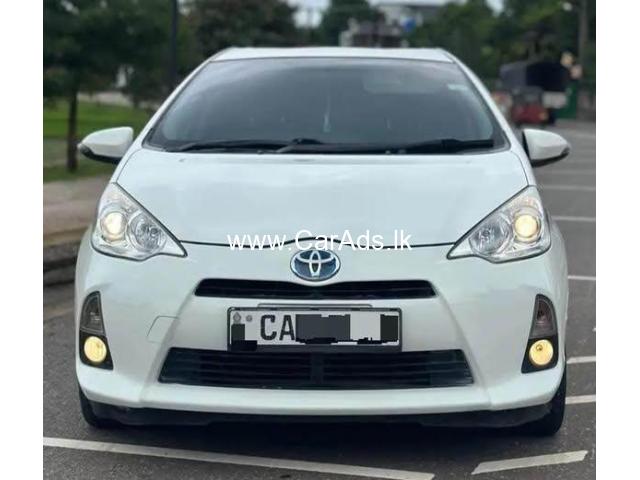Toyota Aqua S Grade - 2014