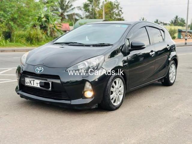 Toyota Aqua (G Grade) - 2012