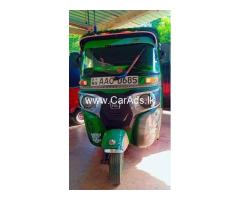 Bajaj RE - 2017