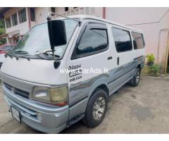 Toyota 113 dolphin 1991
