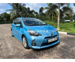 Toyota Aqua - 2013