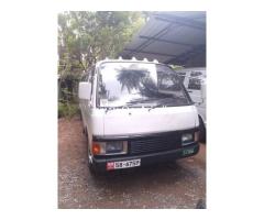 Nissan Caravan 1992