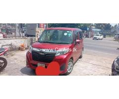 Toyota Roomy - 2016