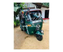 Bajaj RE - 2015
