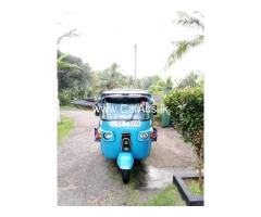 Bajaj RE - 2010