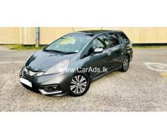 Honda Fit Shuttle GP-7 (Navi Premium) 2015