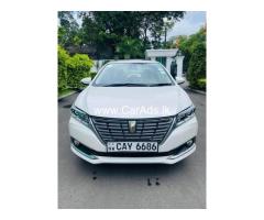 Toyota premio 2018