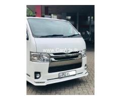 TOYOTA HIACE - 2015