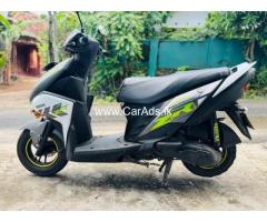 Yamaha Ray Zr Disk 2018