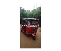 Bajaj RE - 2015