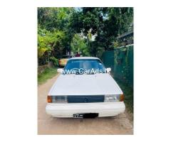 Nissan Trad sunny B12 1990
