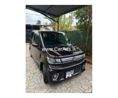SUZUKI WAGON PREMIUM FZ - 2018