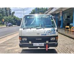 Toyota Hiace LH61 - 1987