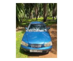 HYUNDAI Elentra 2000