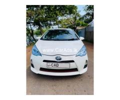 Toyota Aqua 2012