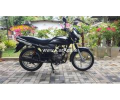  Bajaj Platina100