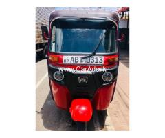 Bajaj RE - 2018