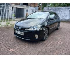 Toyota Prius Sai Hybrid AZK10 2010