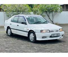 Nissan Primera - 1995