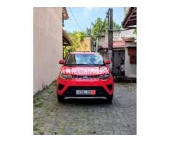 Mahindra kuv 100 2020