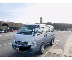 Nissan Caravan GX E25 2001