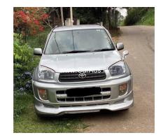 Toyota Rav4 - 2000