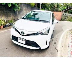 TOYOTA Vitz 2016