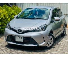 TOYOTA VITZ 2015