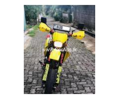 Suzuki SB Tracker - 2000