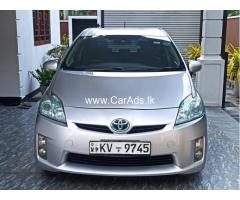 Toyota Prius S grade - 2011