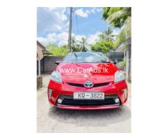 Toyota prius 2011