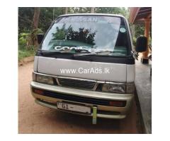 Nissan Caravan long model - 1995